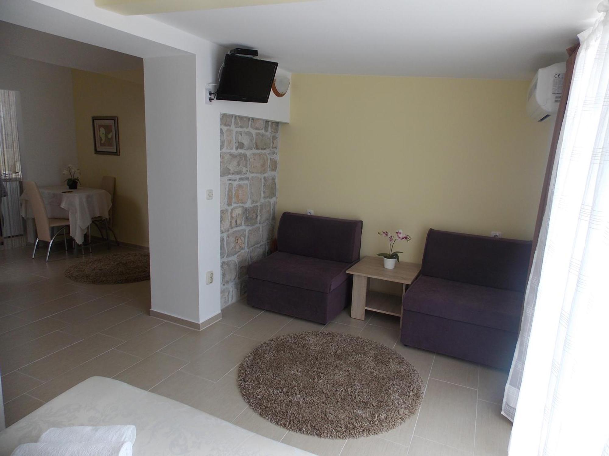 Rooms Valentino Split Bilik gambar